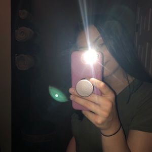 Meet your Posher, Megan